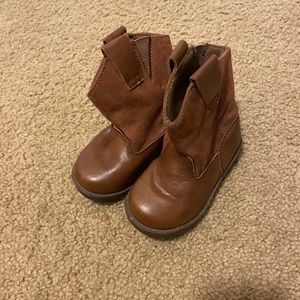Baby cowboy boot size 6